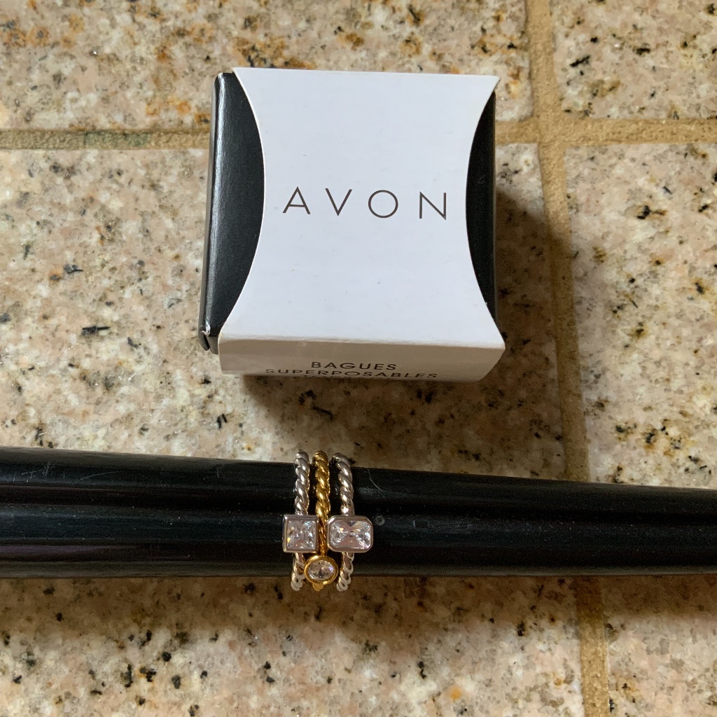 Avon Stackable Ring Size 8